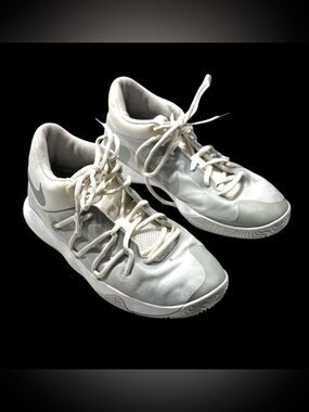 Nike | Boys KD Trey 5 V White Grey Athletic Basketball Shoes Sneakers